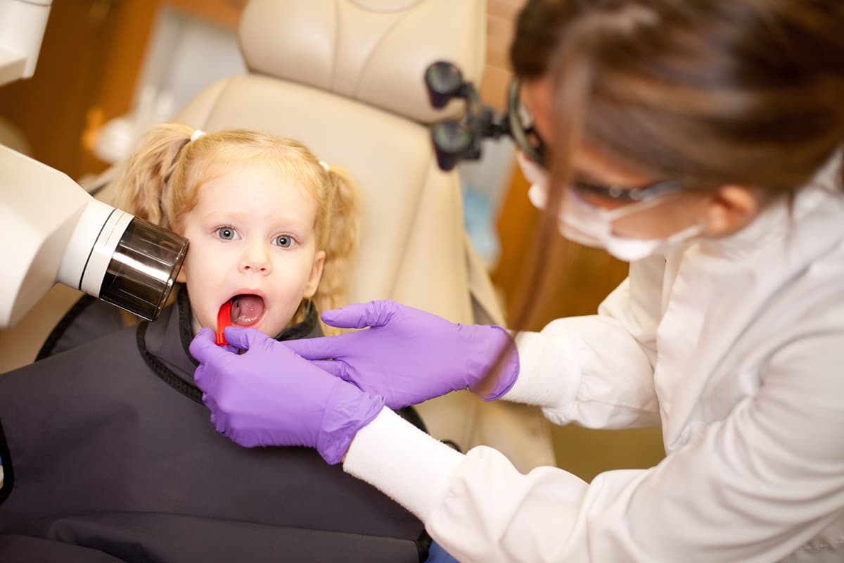 small kid getting childrens dentistry